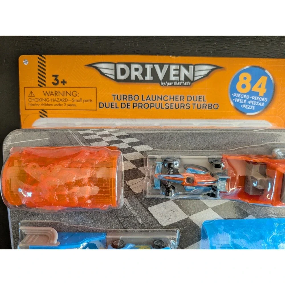 Driven by Battat Turbo Launcher Duel Pocket Series 84 Piece Track Set 6‎ Cars